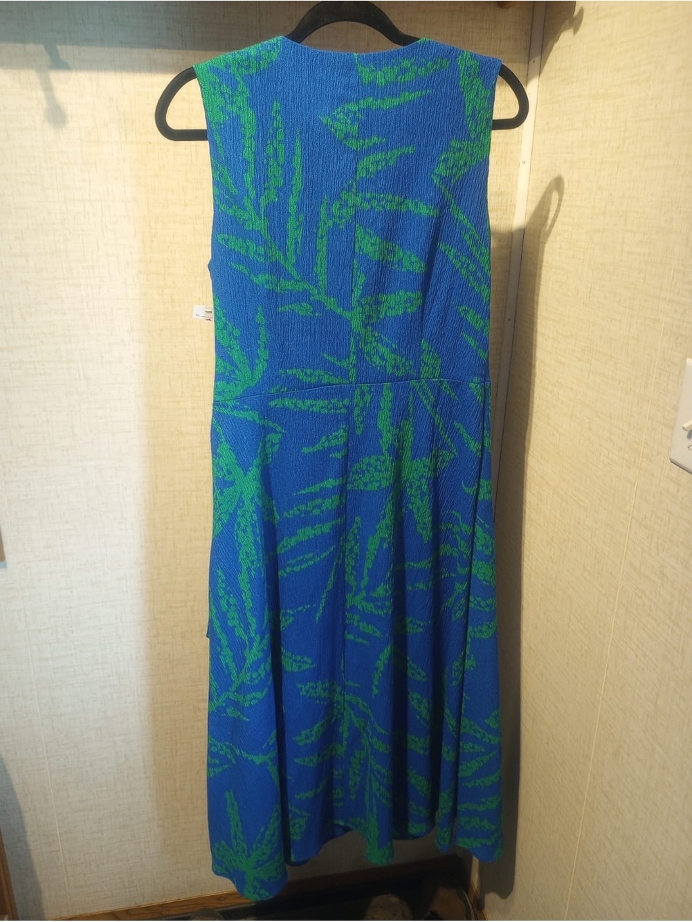 DKNYC Blue & Green Wrap Midi Dress with Leaf Print - Picture 3 of 7